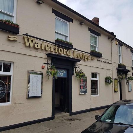 Waterford Lodge Hotel Морпет Экстерьер фото